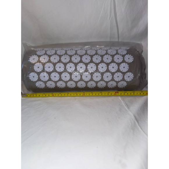 The Unbranded Brand Other - Acupressure Pillow for Pain‎ Relief, Stress & Relaxation White Spikes 15" x 6"